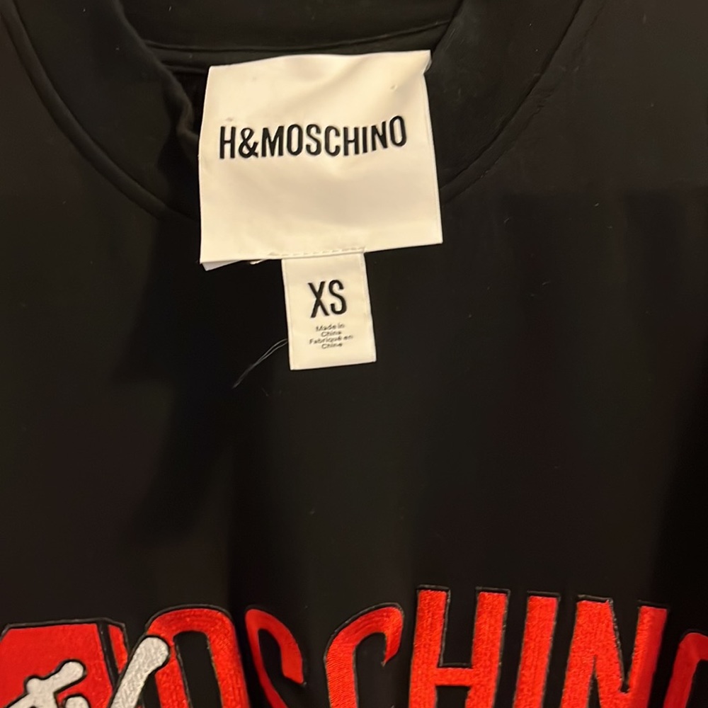 Moschino x HM sweater dress. - Picture 4 of 5